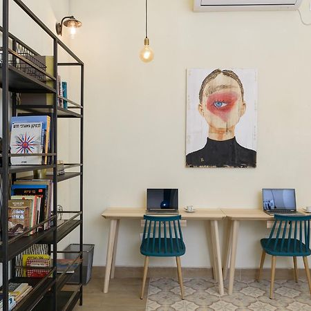 Luka 15 - By Beach Apartments Tlv Tel Aviv Esterno foto